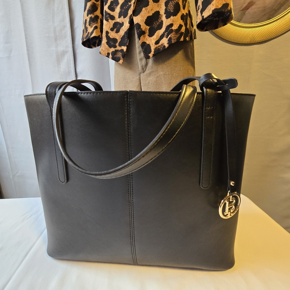 Black Vegan Leather Tote Bag‎ - NWOT